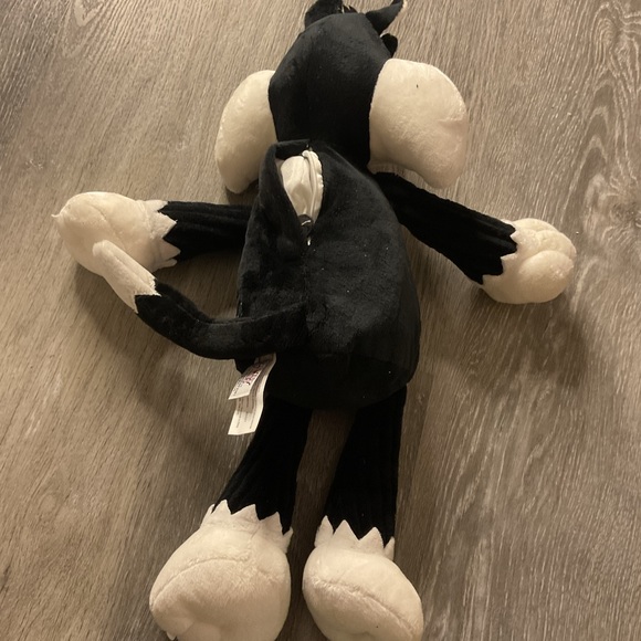 Scentsy looney tones silverter cat plush toy - Picture 3 of 9